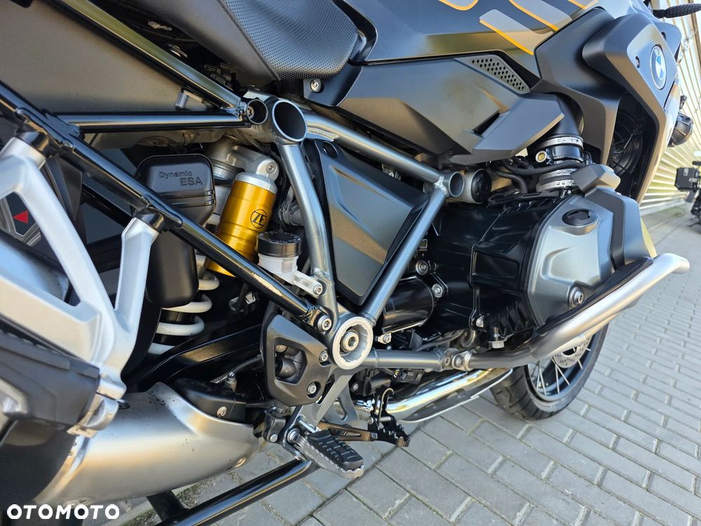 BMW R - 22