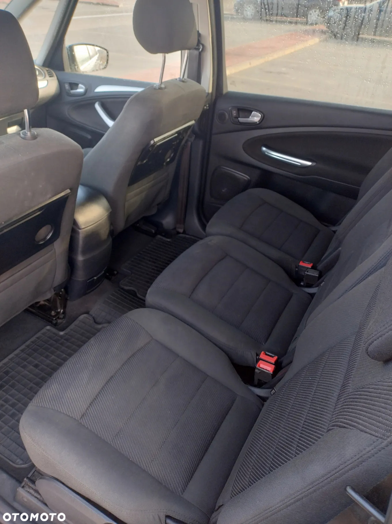 Ford Galaxy - 9