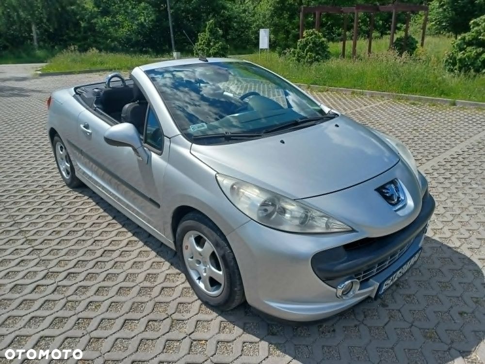 Peugeot 207 CC 120 VTi Active - 11
