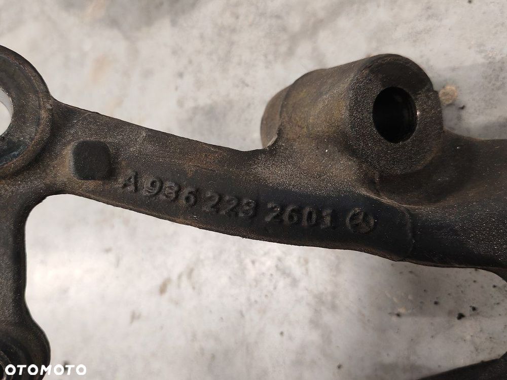 ŁAPA SILNIKA MERCEDES ATEGO EURO 6 A93662232601 OM936LA - 3