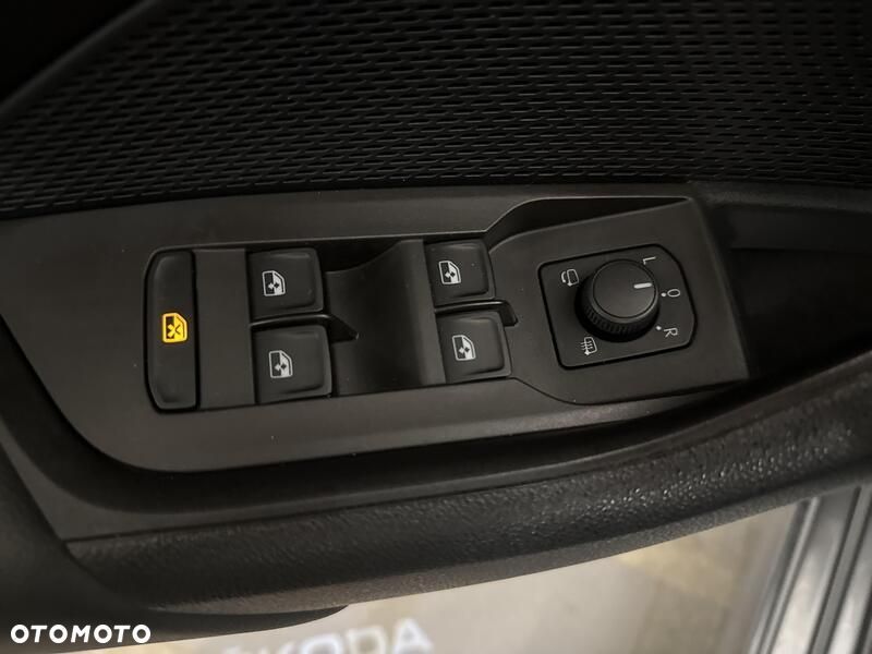 Skoda Octavia 2.0 TSI 4x4 Style DSG - 12