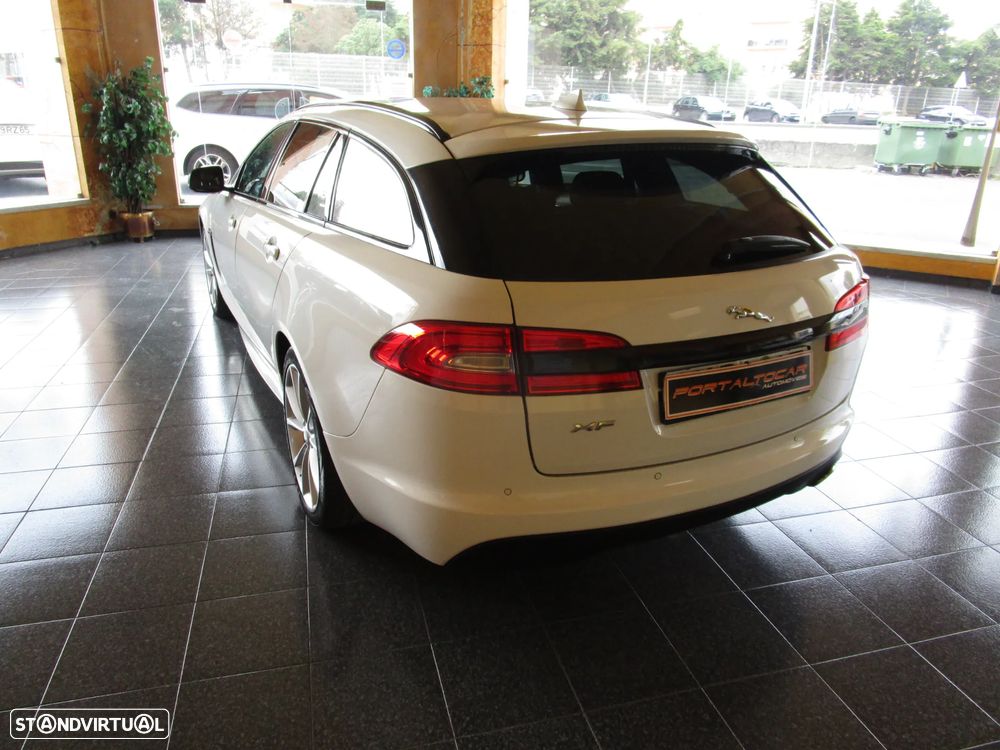 Jaguar XF Sportbrake 2.2 D R-Sport - 21