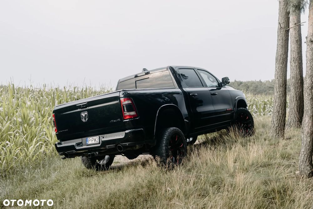 RAM 1500 Crew Cab Shortbed Limited - 7