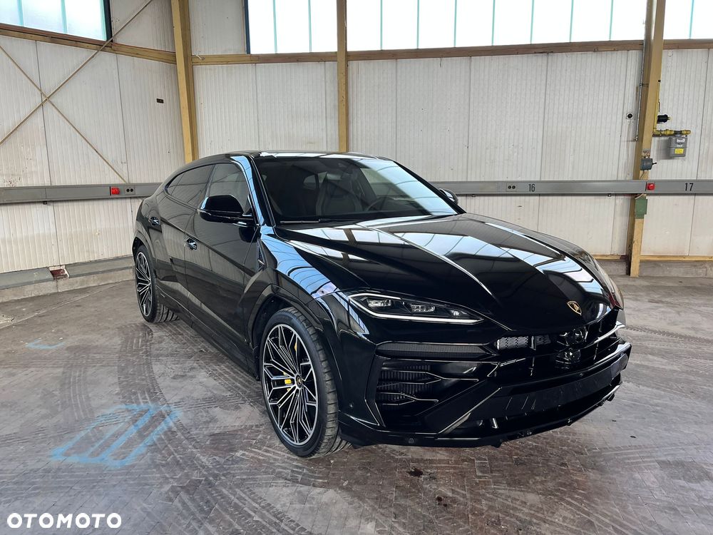 Lamborghini Urus - 2