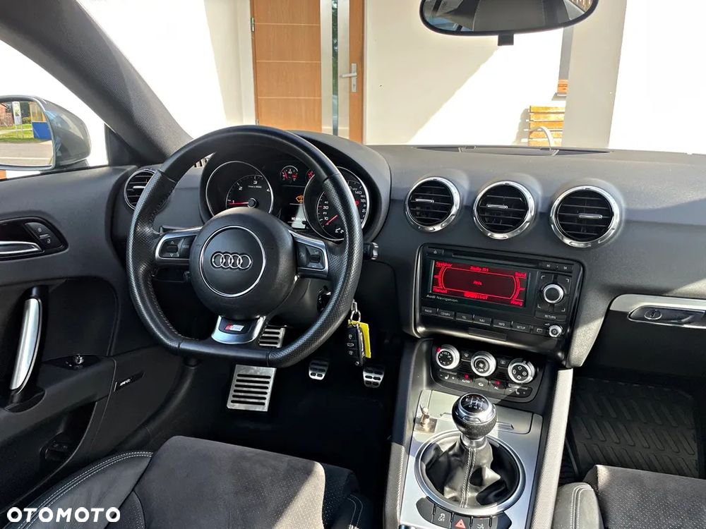 Audi TT Coupé 2.0 TDI quattro - 18
