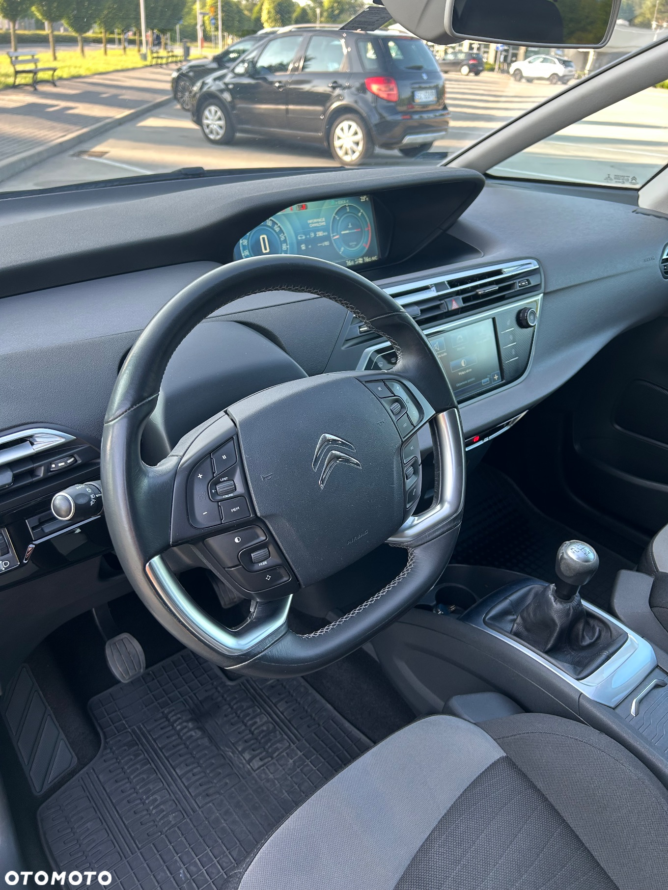 Citroën C4 Picasso e-HDi 115 Exclusive - 9