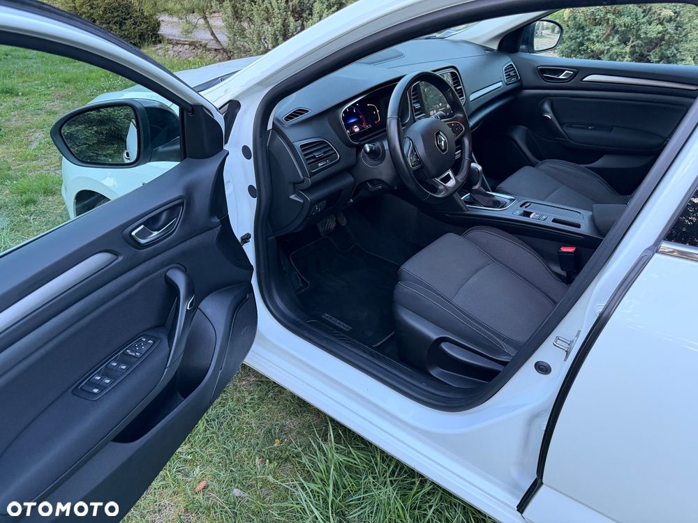 Renault Megane - 11