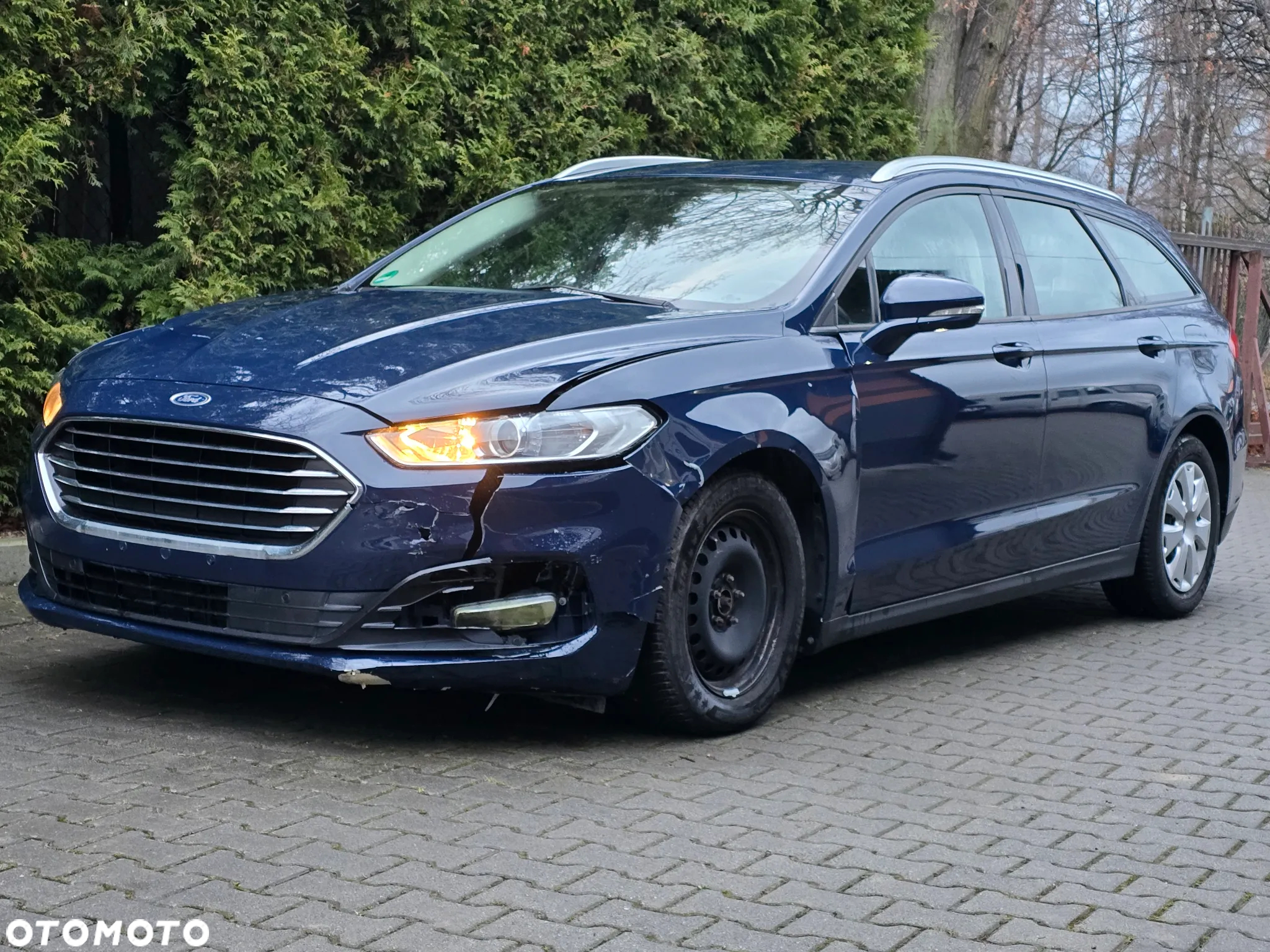 Ford Mondeo - 19