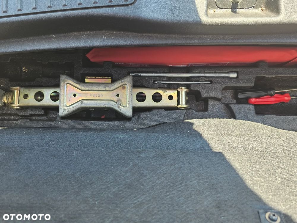 Honda Civic 1.8 Elegance - 18