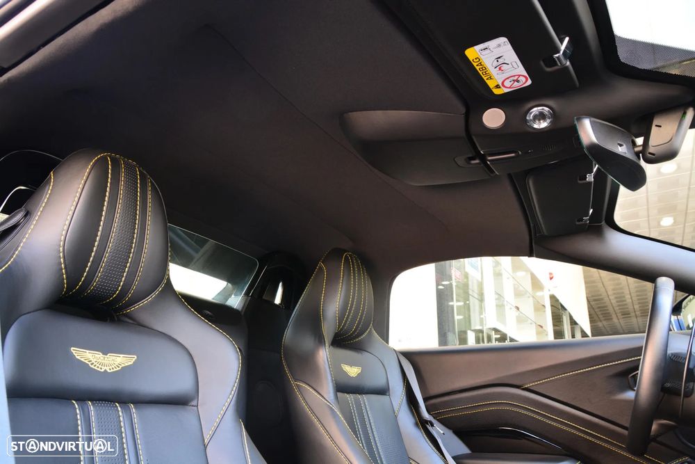 Aston Martin Vantage Roadster V8 - 57