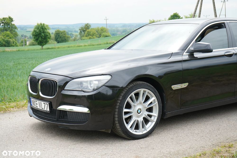 BMW Seria 7 740d xDrive - 2