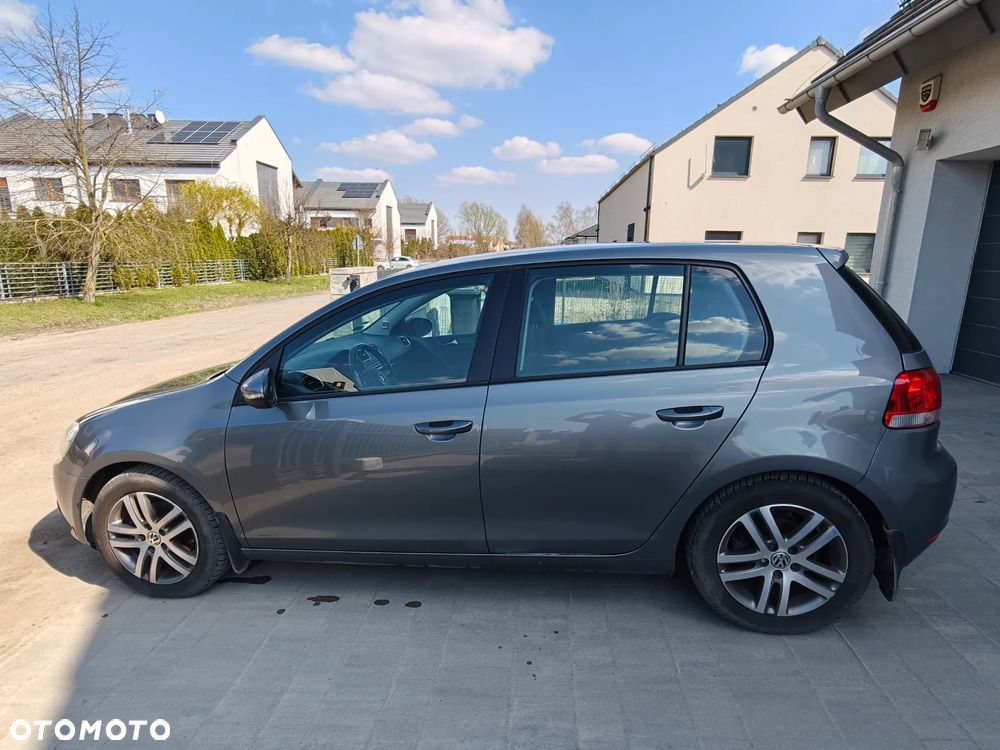 Volkswagen Golf 1.4 TSI Comfortline - 2