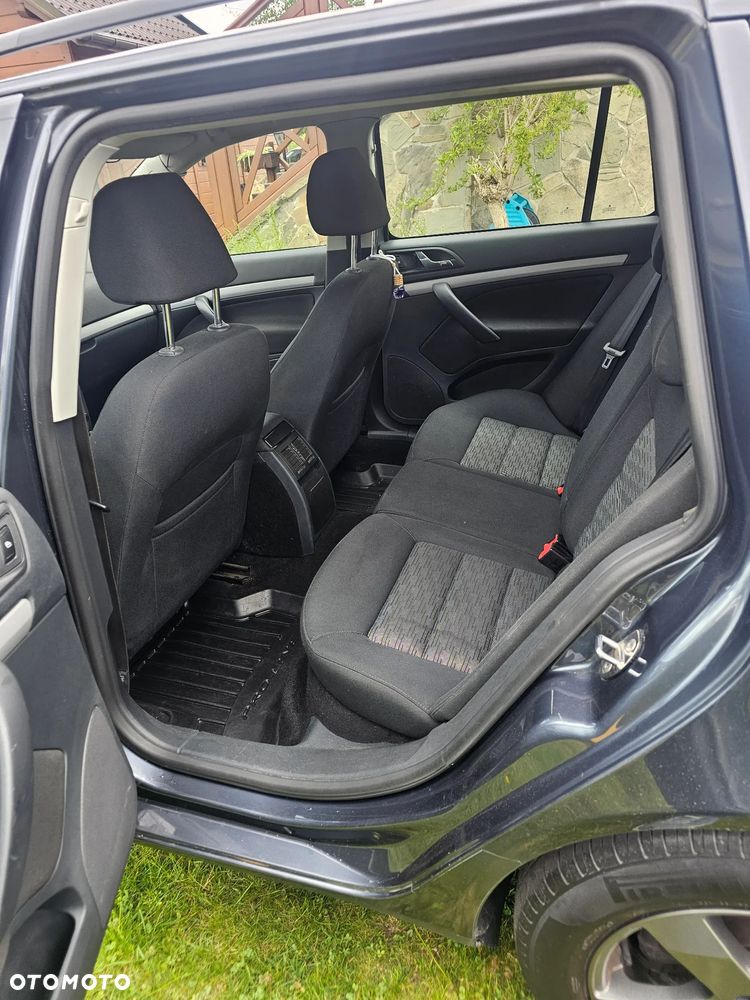 Skoda Octavia 2.0 TDI DPF DSG Ambition - 6