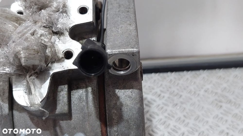 KOMPRESOR SPRĘŻARKA KLIMATYZACJI DENSO IVECO DAILY IV 4 3,0 HPI R2020 NR 10S17C - 2