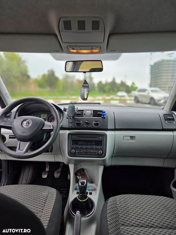 Skoda Fabia - 10