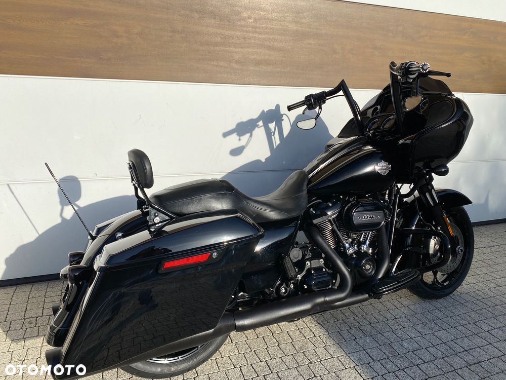 Harley-Davidson Touring Road Glide - 3