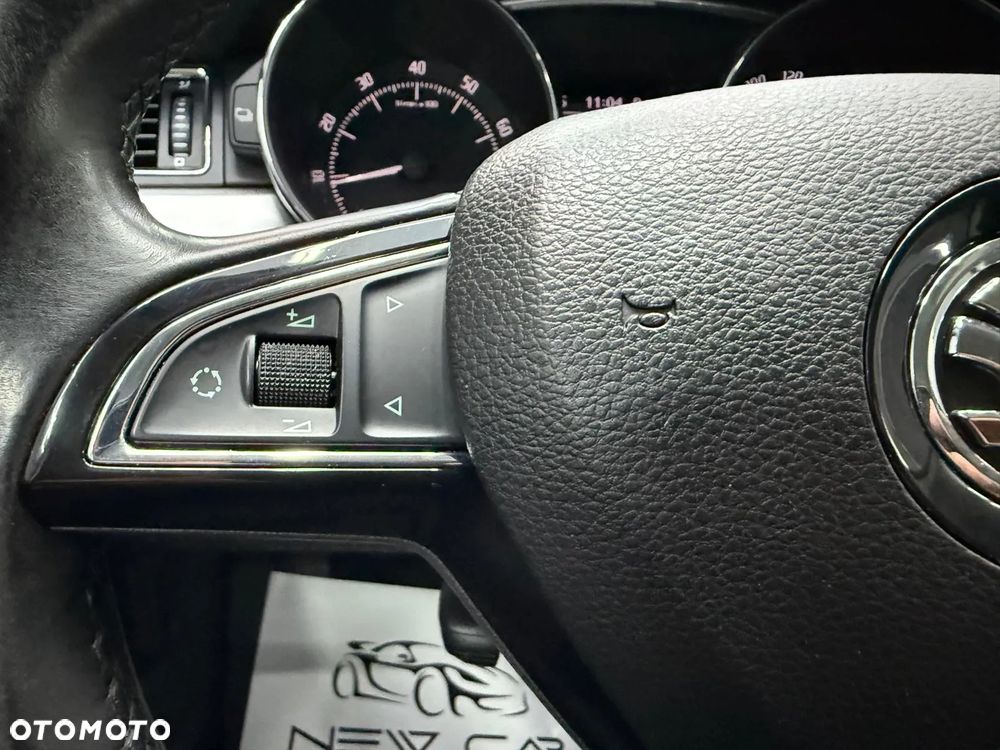 Skoda Superb 1.8 TSI Elegance DSG - 15