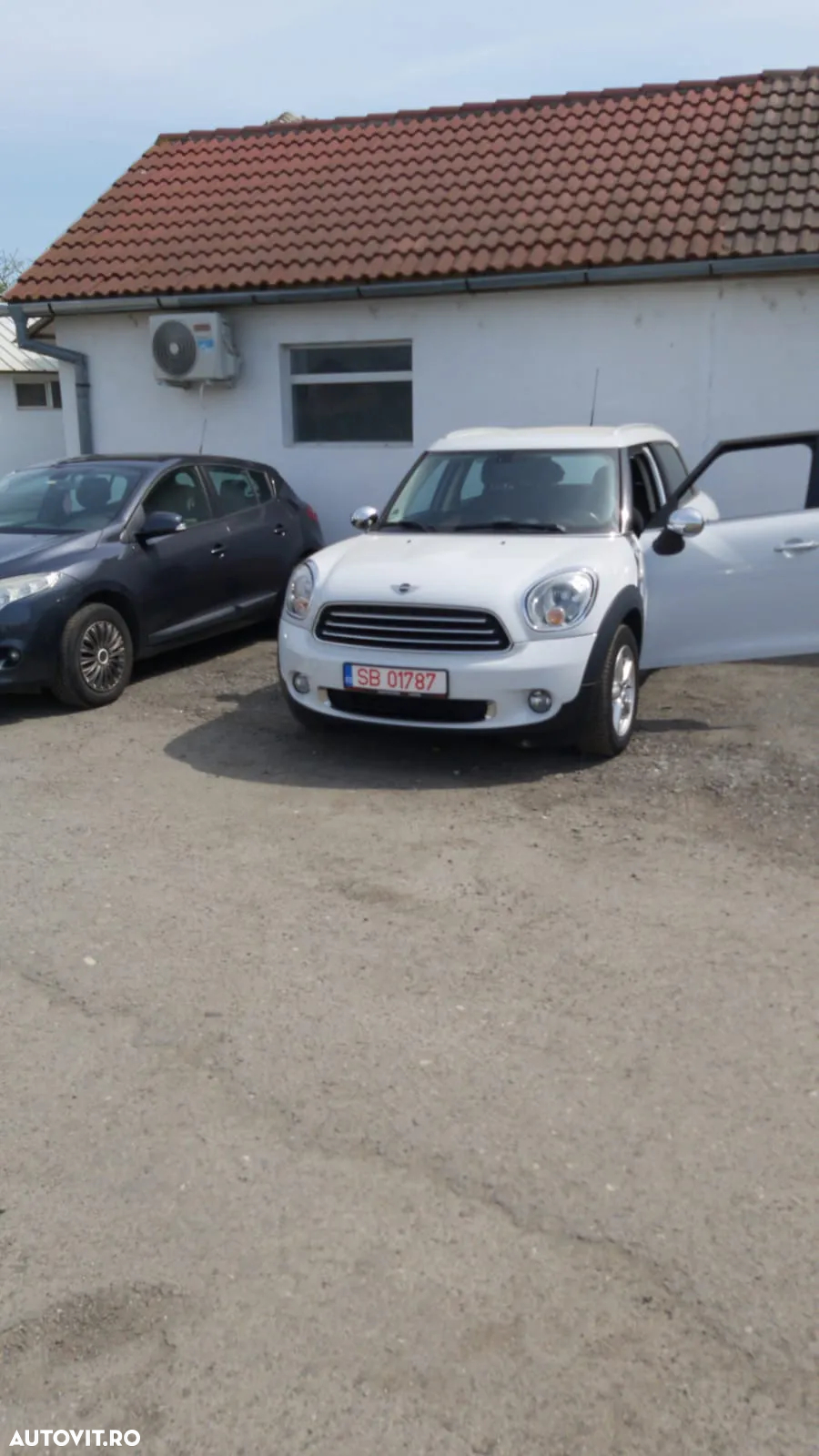 Mini Countryman One - 2