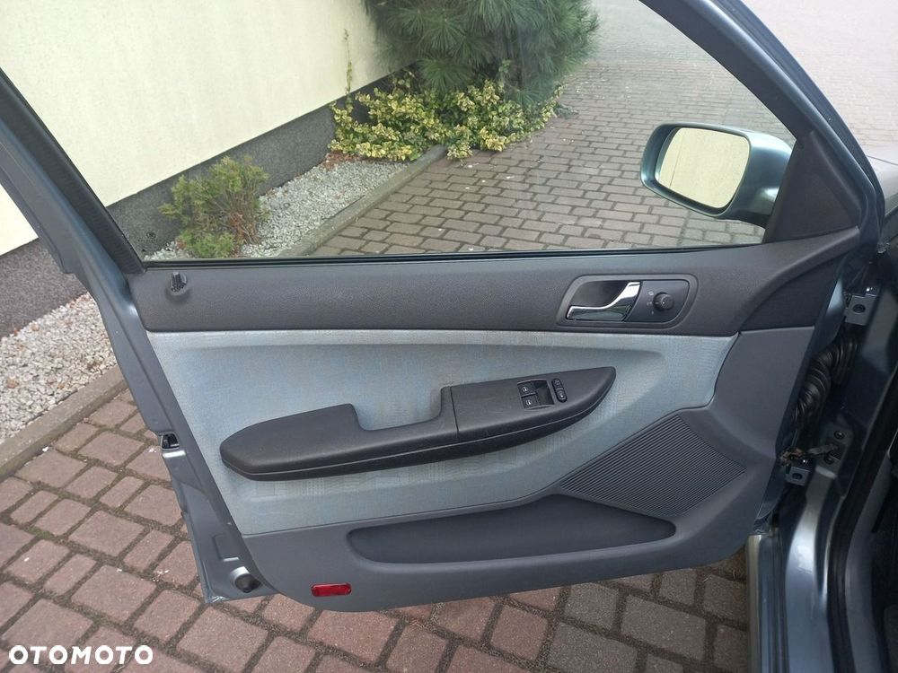 Skoda Fabia 1.4 16V Automatik Elegance - 28