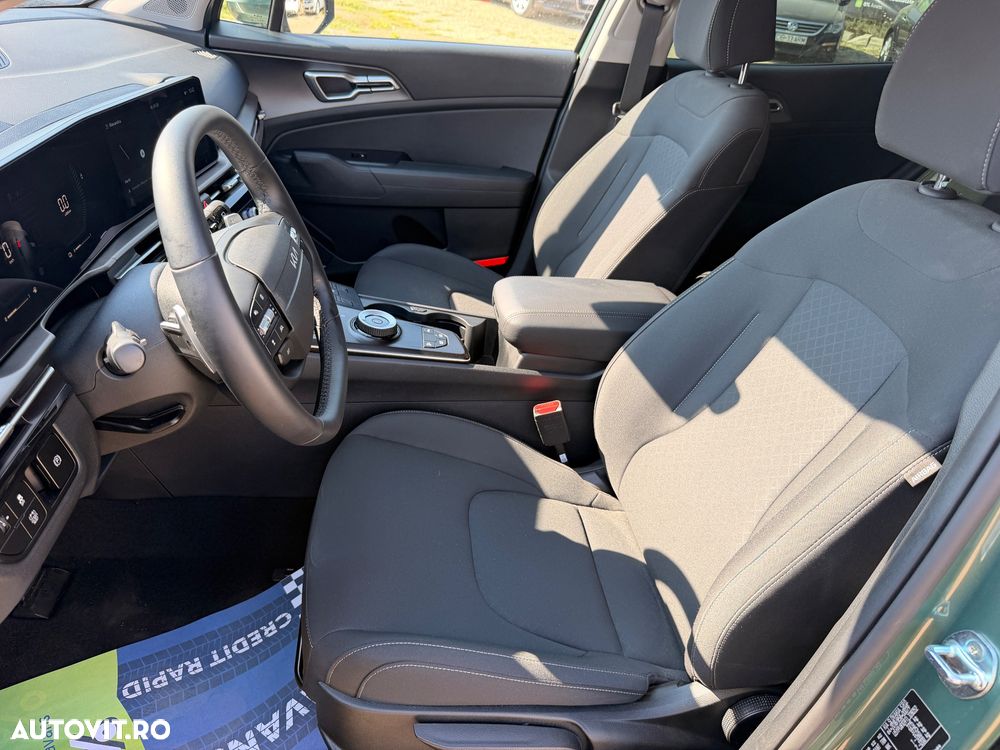 Kia Sportage 1.6 T-GDI MHEV 7DCT HP 4x2 Urban - 11