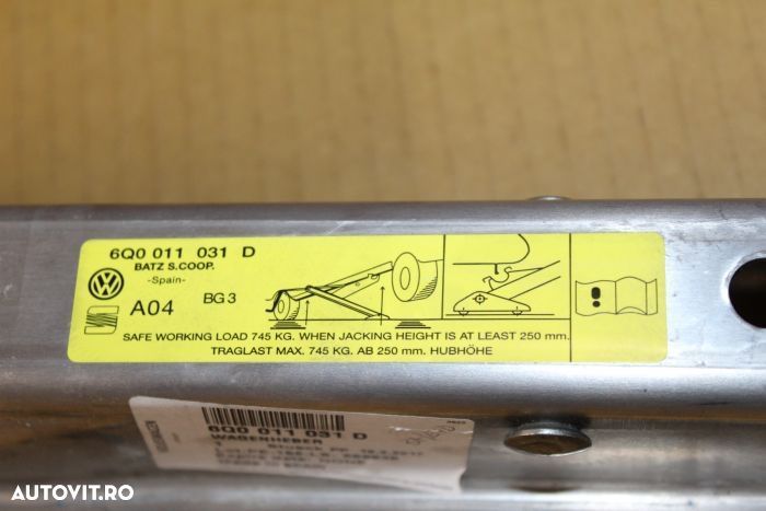 Cric auto OEM Volkswagen VW Fox Polo Ibiza Cordoba 6Q0011031D - 3