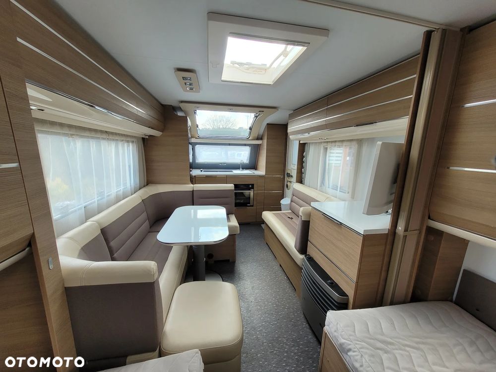 Adria Adora 613HT, mover, przedsionek - 14