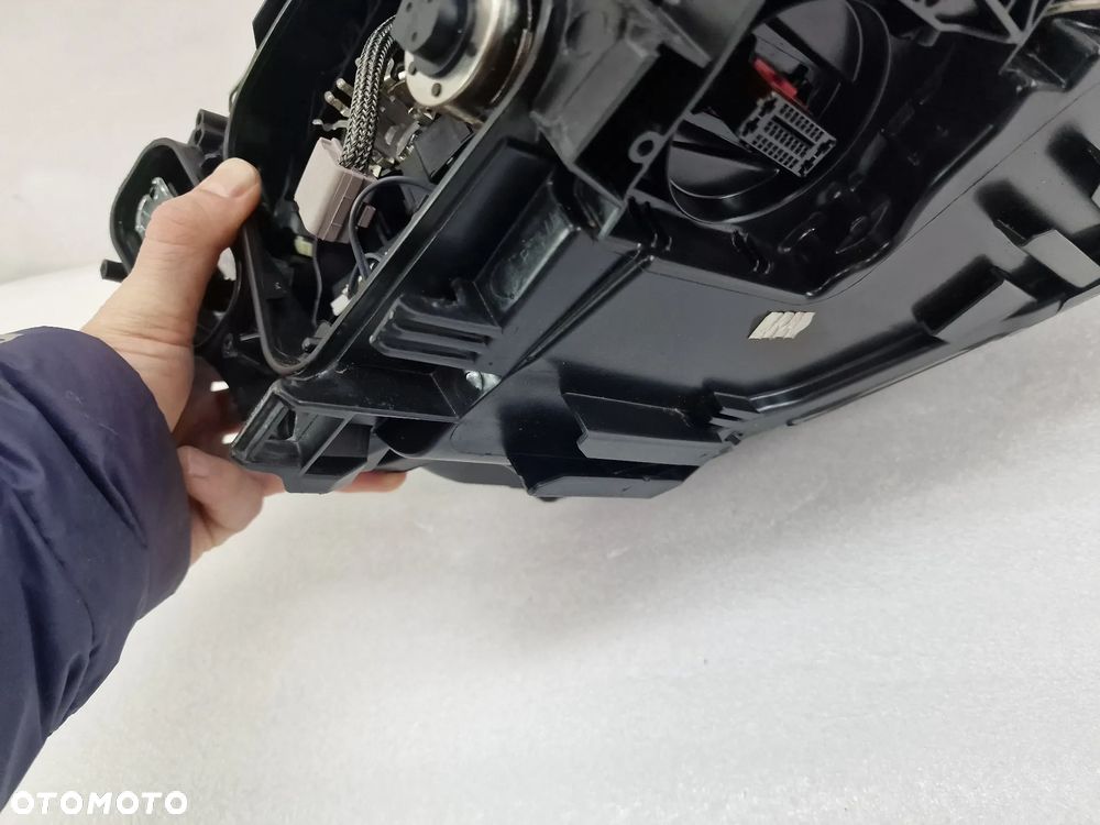 AUDI Q5 8R0 LIFT 11- LEWA LAMPA PRZEDNIA PRZÓD XENON + LED , 8R0941031C , NR AUKCJI LPP51 - 21