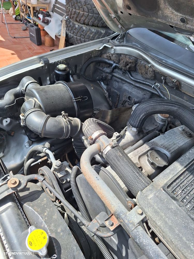 Mitsubishi L200 - 15