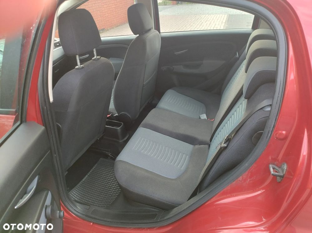 Fiat Grande Punto 1.4 8V - 9