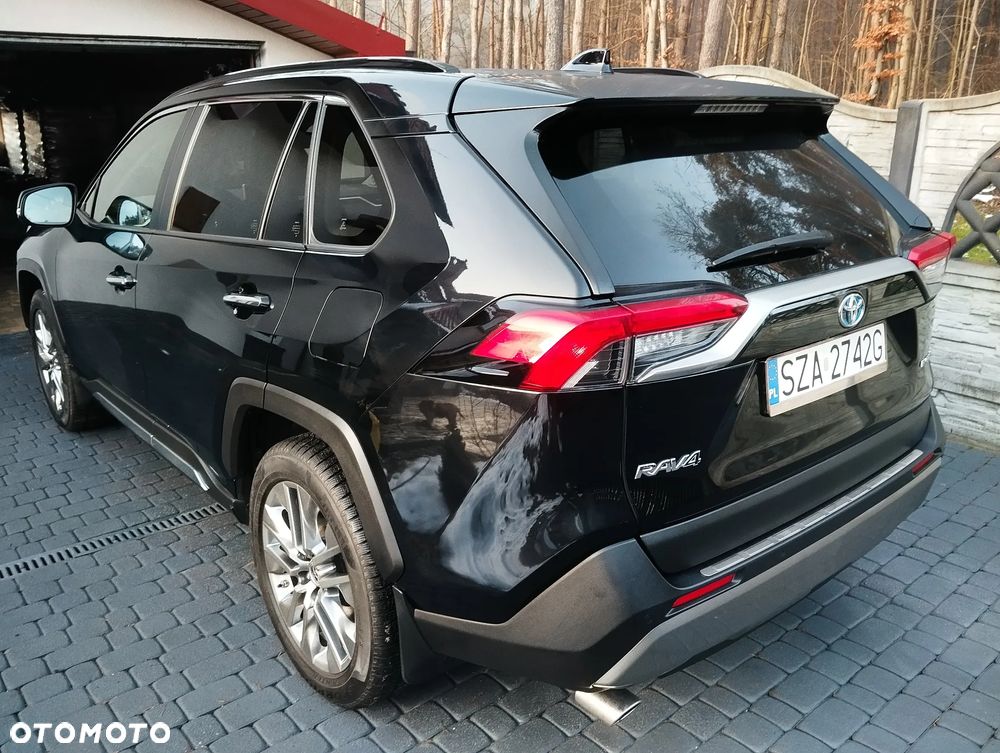 Toyota RAV4 - 3