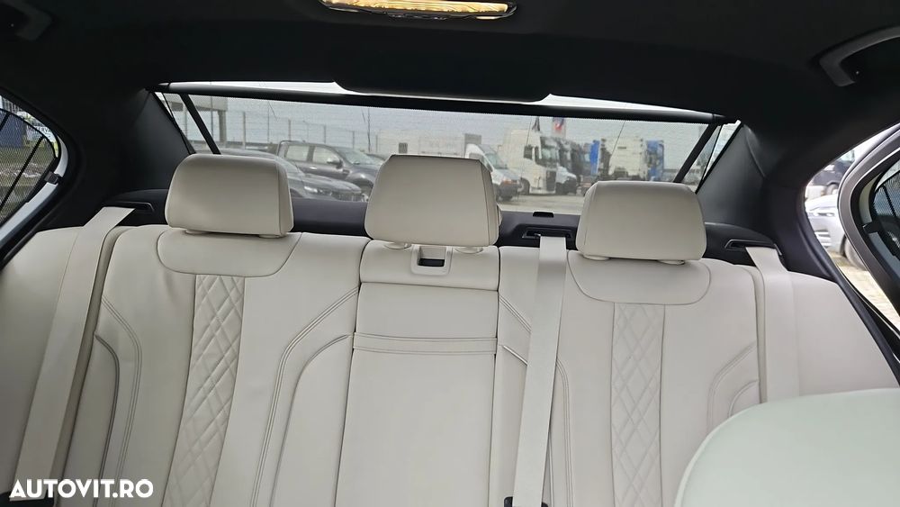 BMW Seria 5 530d xDrive AT - 20