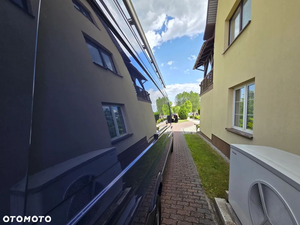 Mercedes-Benz Sprinter - 15