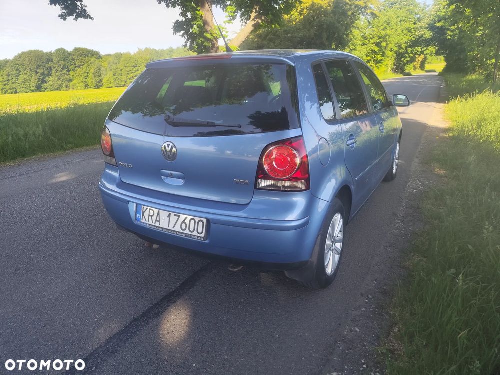 Volkswagen Polo - 4