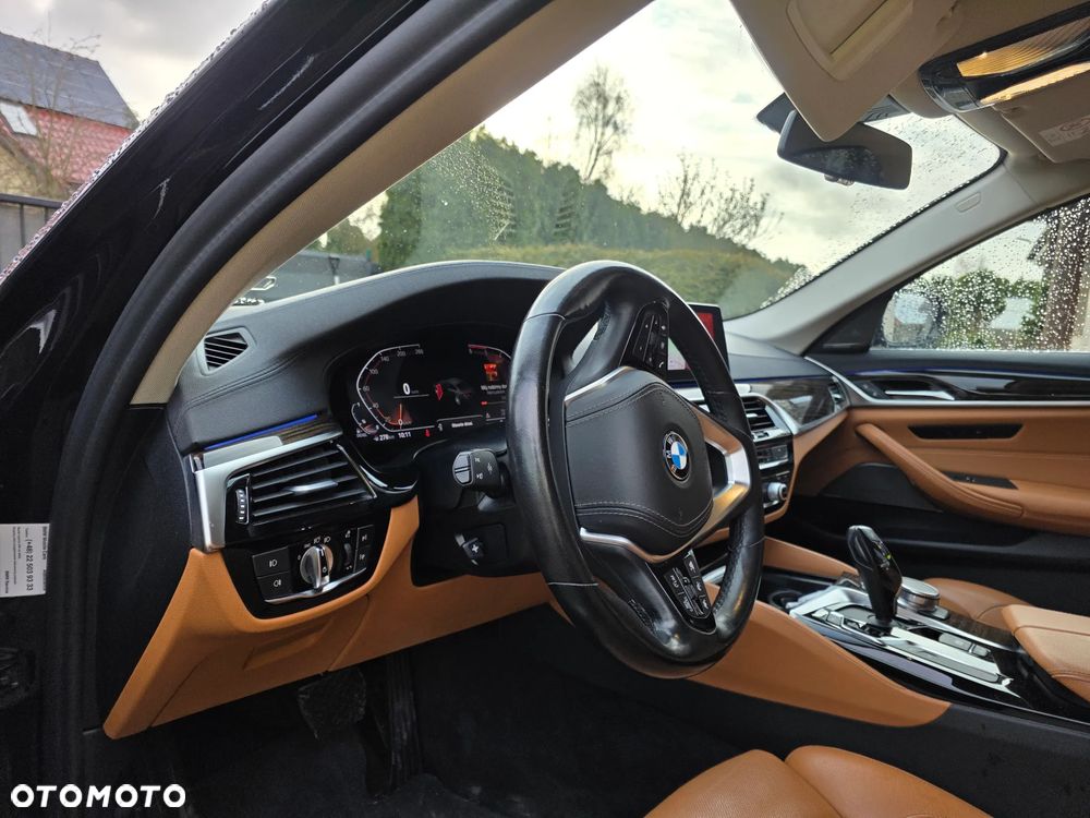BMW Seria 5 520d xDrive Business Edition sport - 21