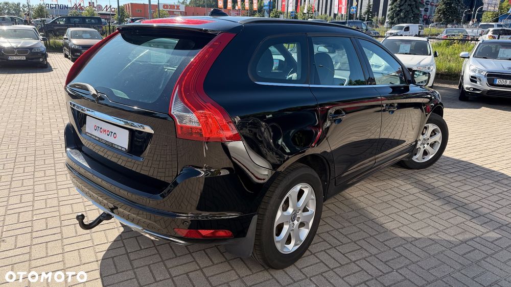 Volvo XC 60 D4 Momentum - 5