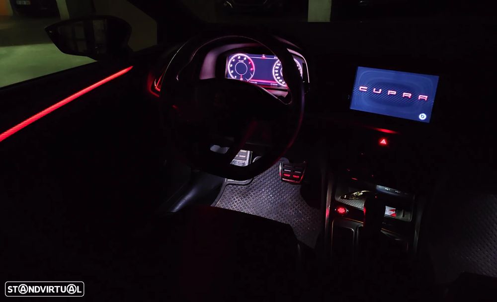 SEAT Leon ST 2.0 TSI Cupra 4Drive DSG S/S - 20