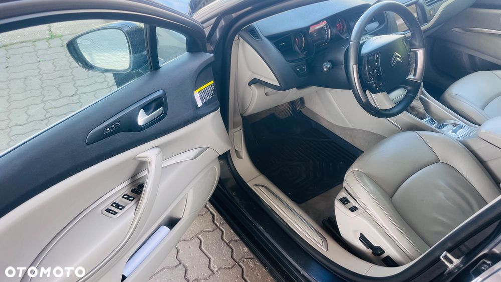 Citroën C5 2.0 HDi Exclusive - 12