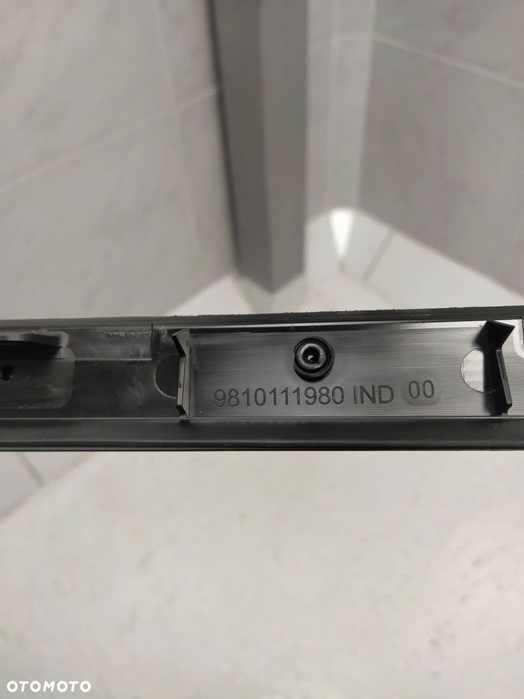 PEUGEOT 3008 II LISTWA SZYBY CZOŁOWEJ PRAWA - 4