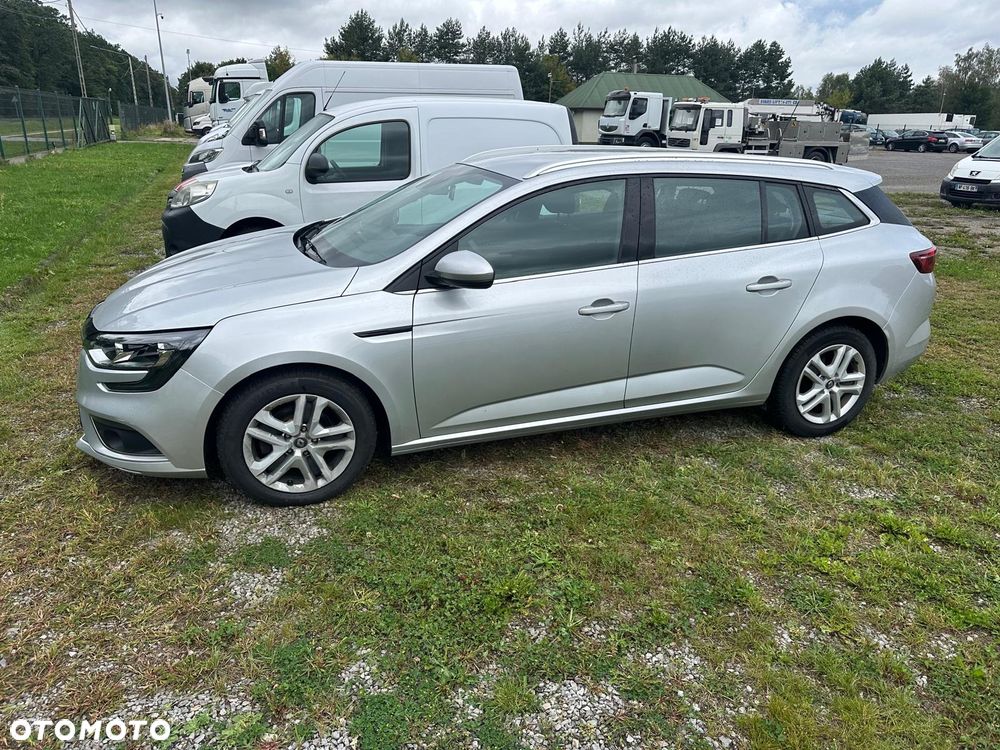 Renault Megane 2019 photo 4