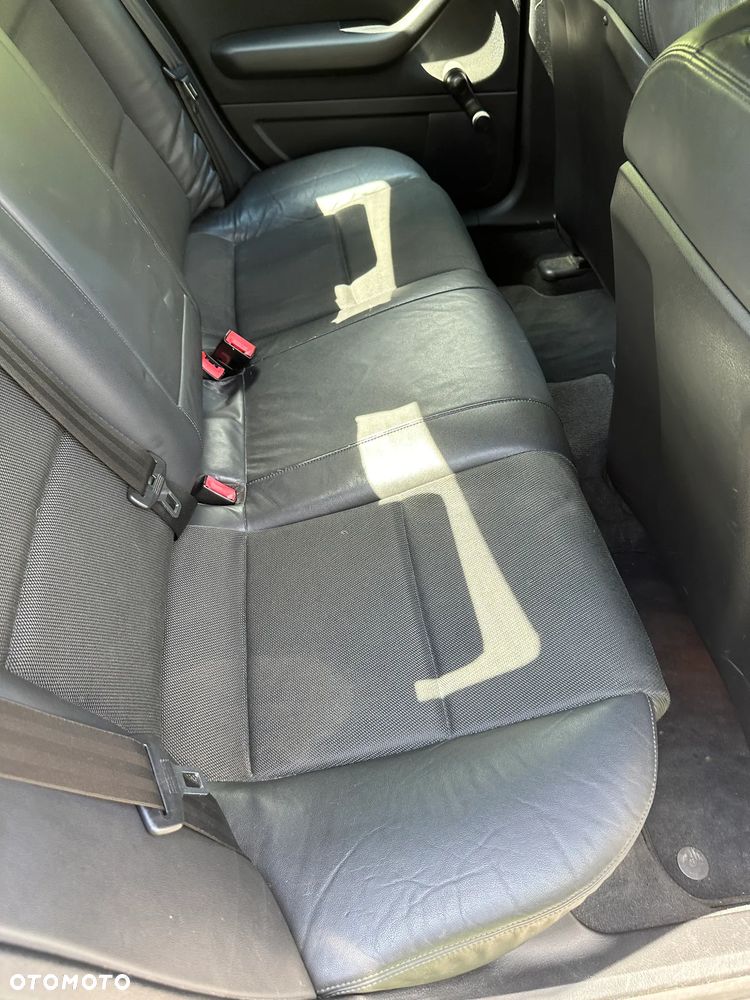 Audi A4 Limousine 1.8T Multitronic - 17