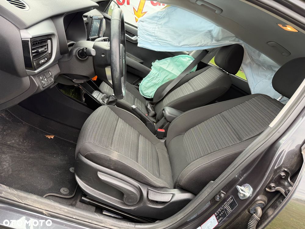 Kia Stonic 1.0 T-GDI 100 OPF Spirit - 11