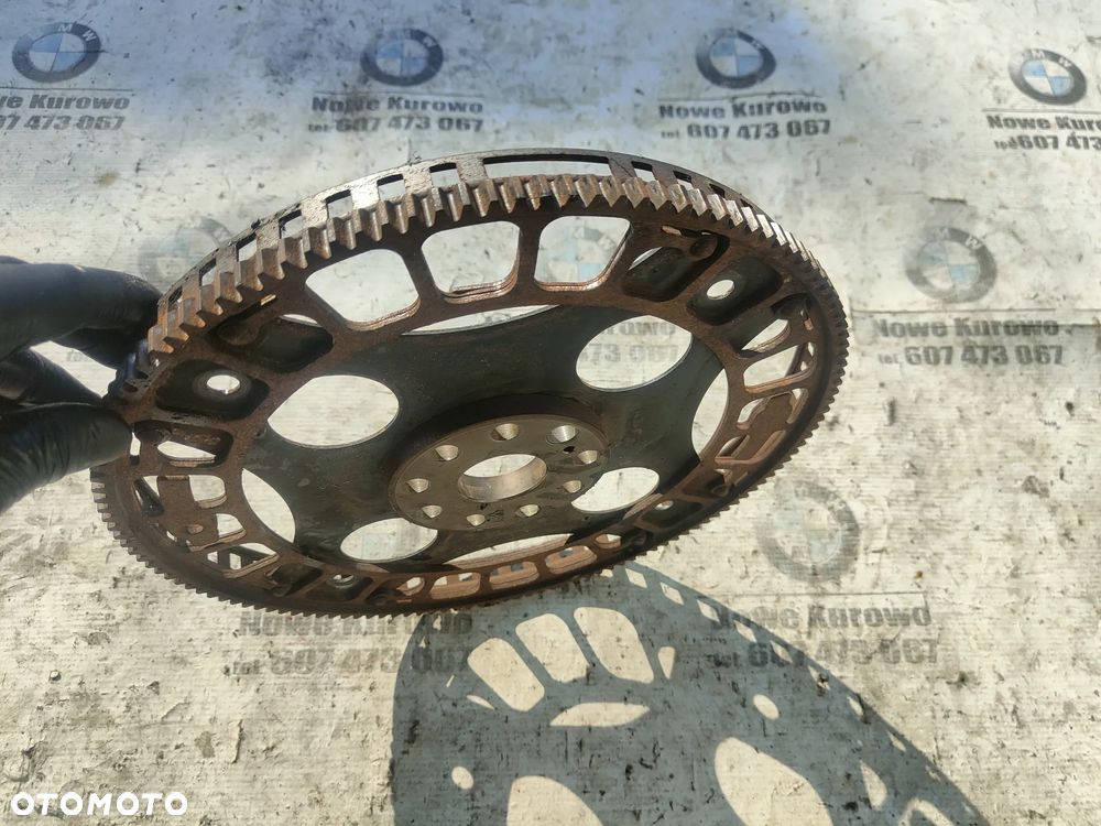 BMW E65 E63 E64 E53 N62 3.6i 4.4i 4.8i Koło zamachowe 7501478 - 3