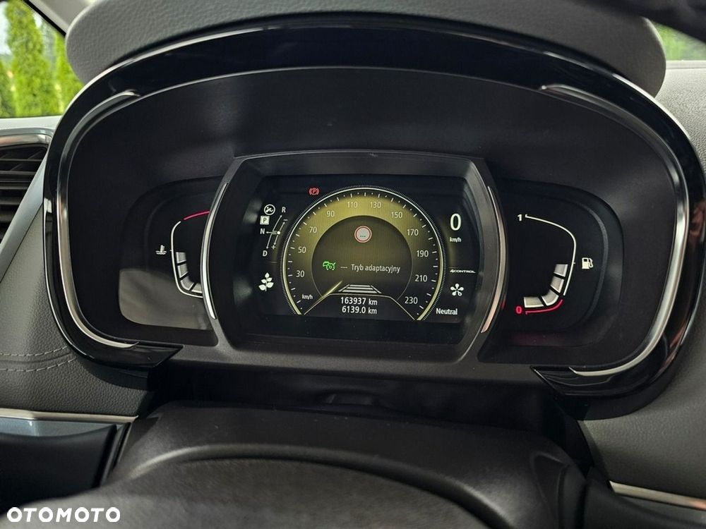 Renault Espace 1.6 dCi Energy Initiale Paris EDC - 16