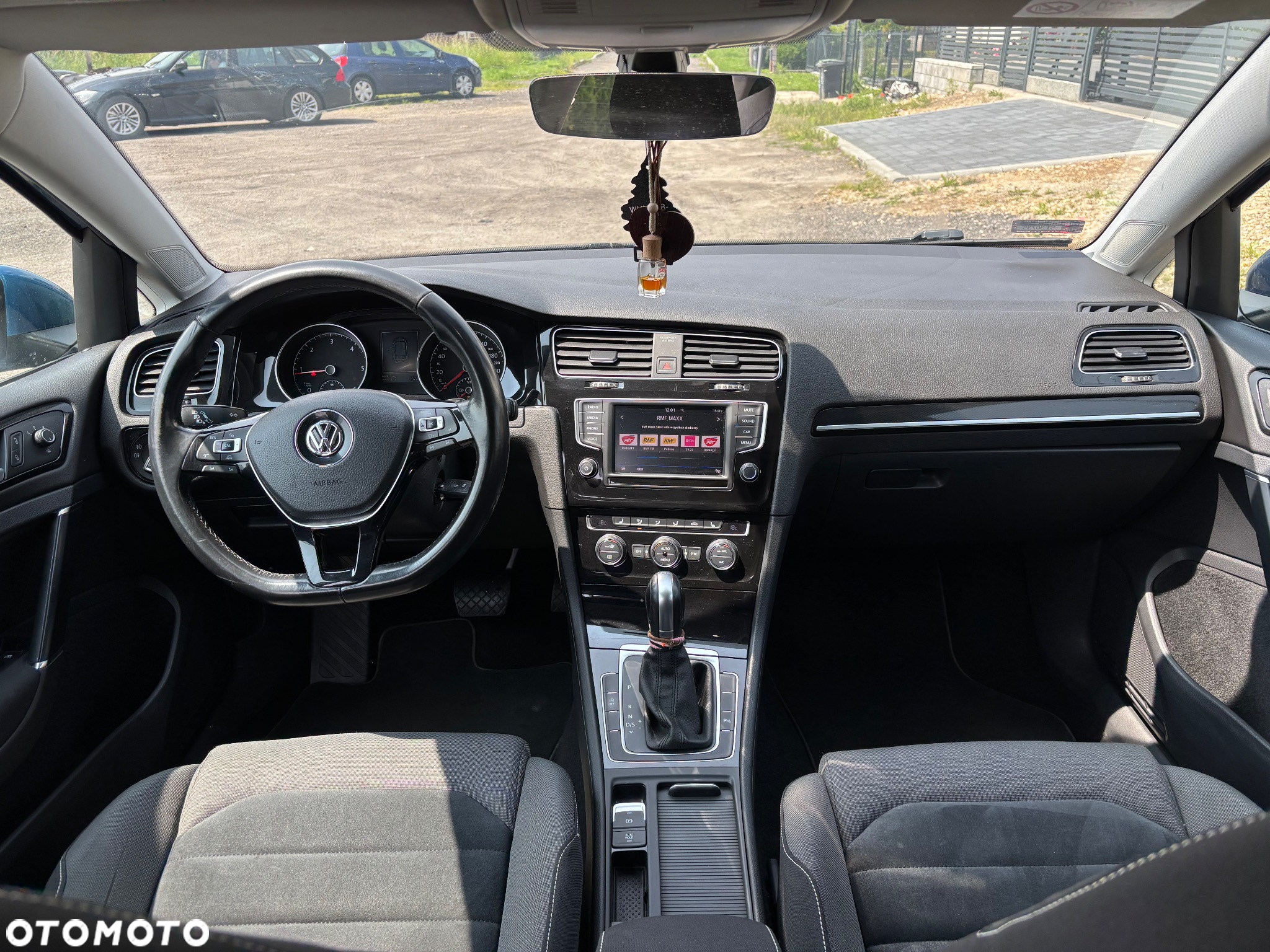 Volkswagen Golf VII 1.6 TDI BMT Highline DSG - 11