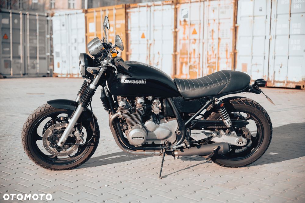 Kawasaki Zephyr - 2