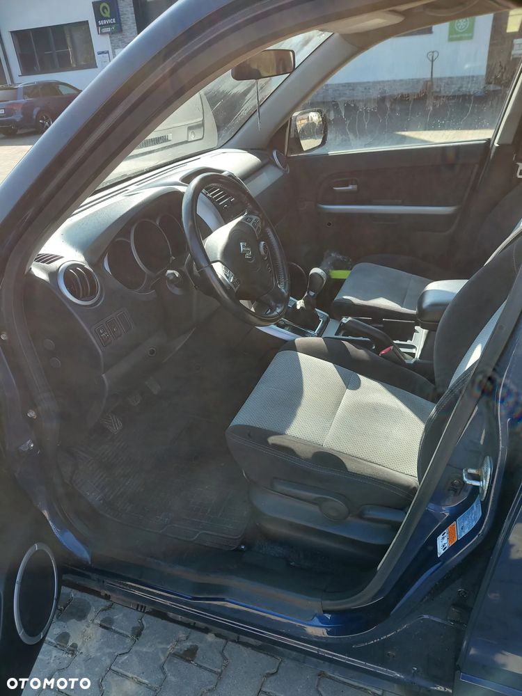 Suzuki Grand Vitara - 16