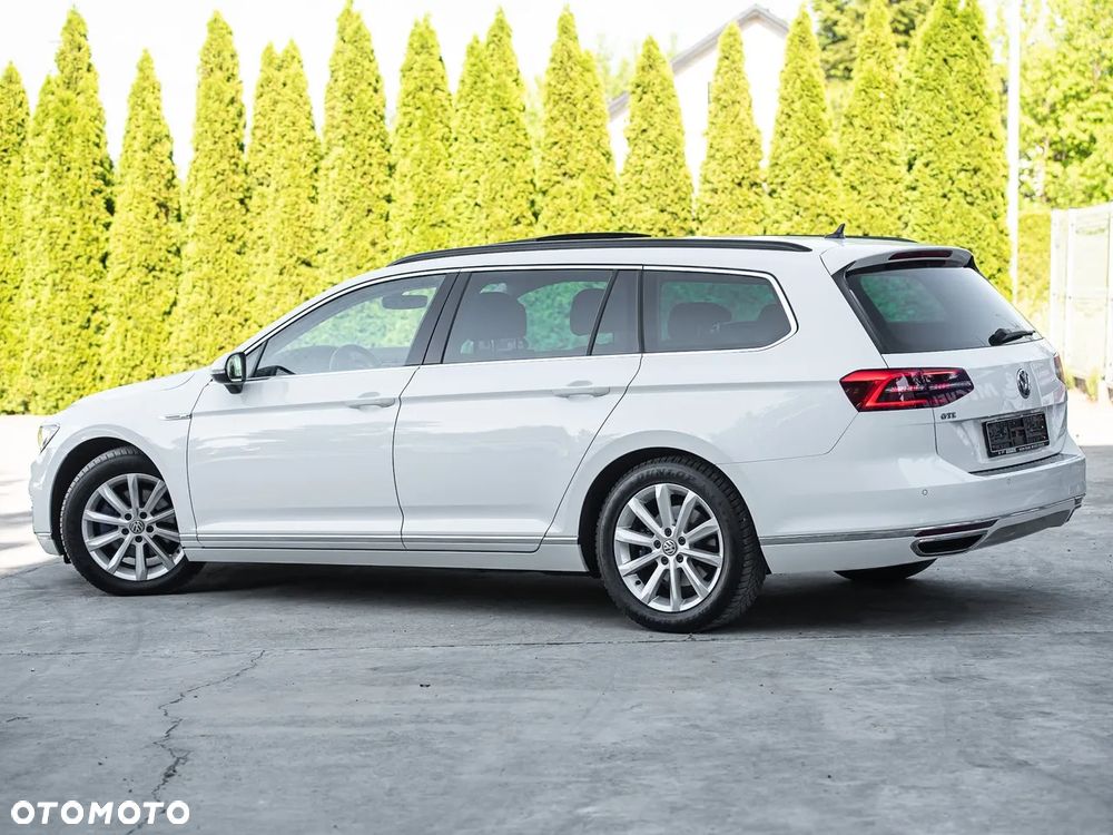 Volkswagen Passat Variant - 10