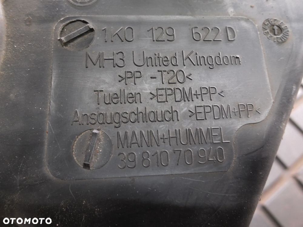 REZONATOR POWIETRZA OBUDOWA 1K0129622D VW PASSAT B6 2.0 FSI 05- - 3