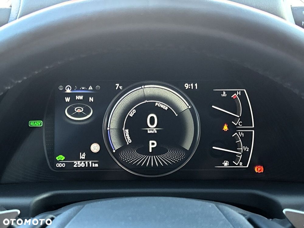 Lexus ES 300h Business Edition - 18