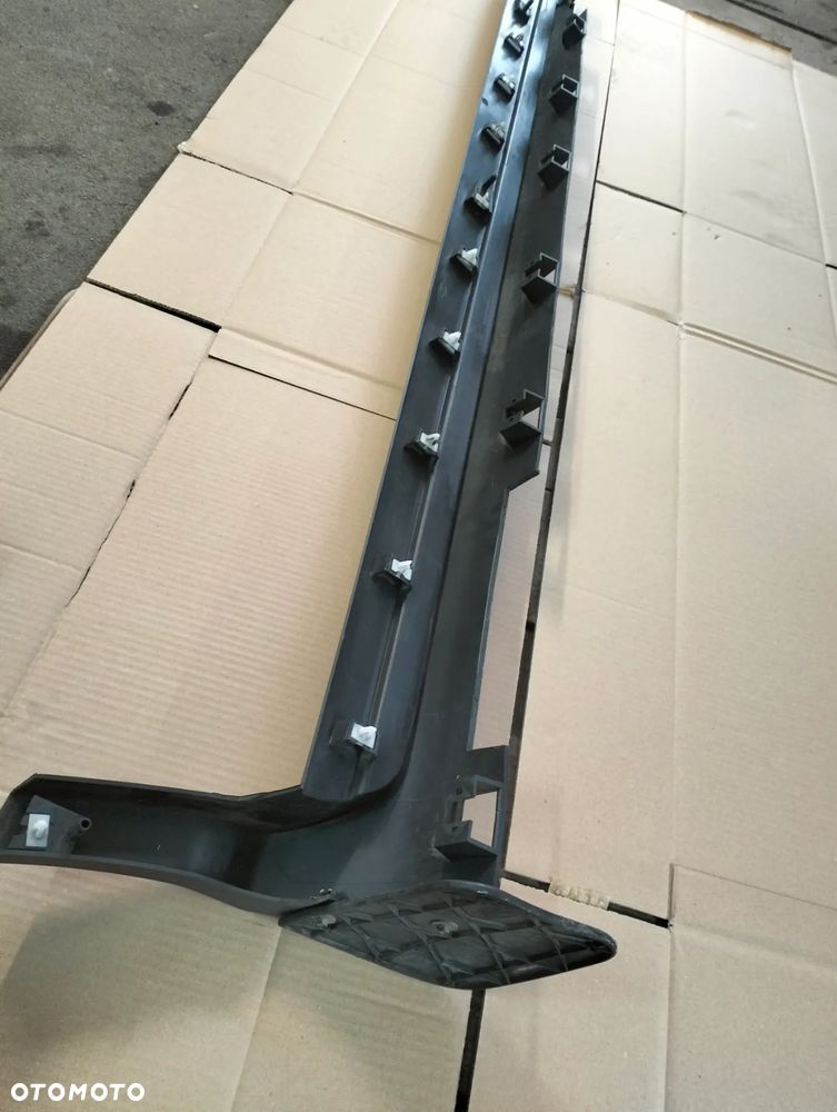 FORD KUGA MK2 PRAÓG LEWY ŁADNY CAŁY W ORGINALE - 4